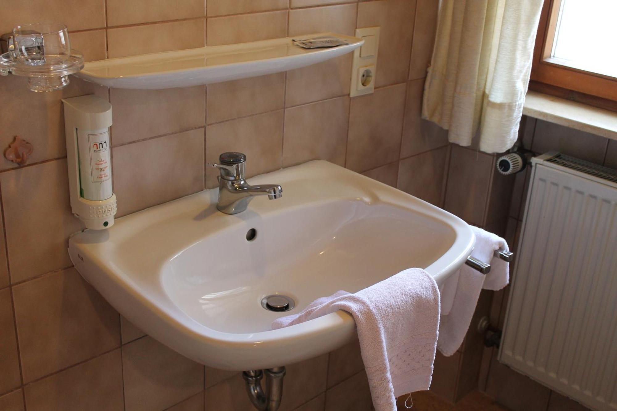 Gasthof Butz Rothenburg ob der Tauber Room photo